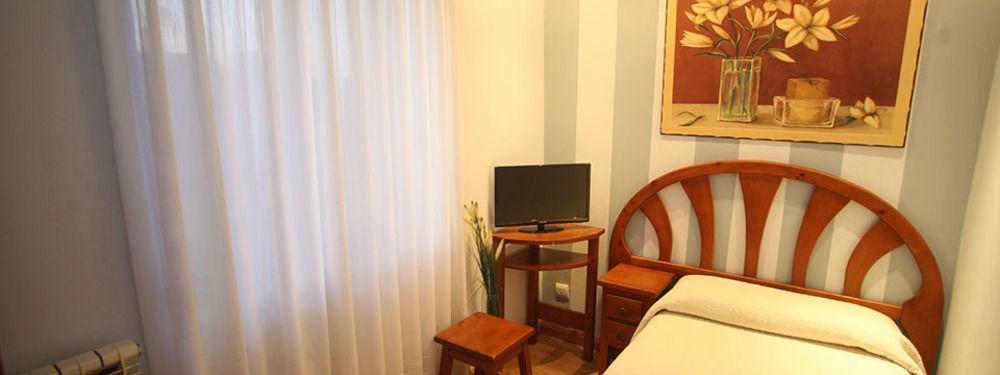 Hostal Vitorina Soria Eksteriør bilde